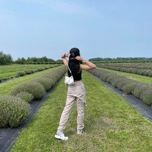 Meet your Posher, Airish